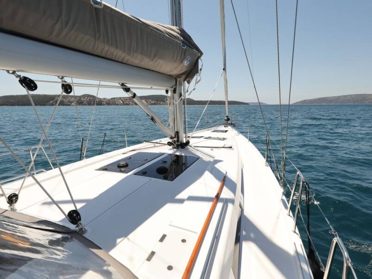 Rent a Hanse Hanse 458 Mandalina Marina