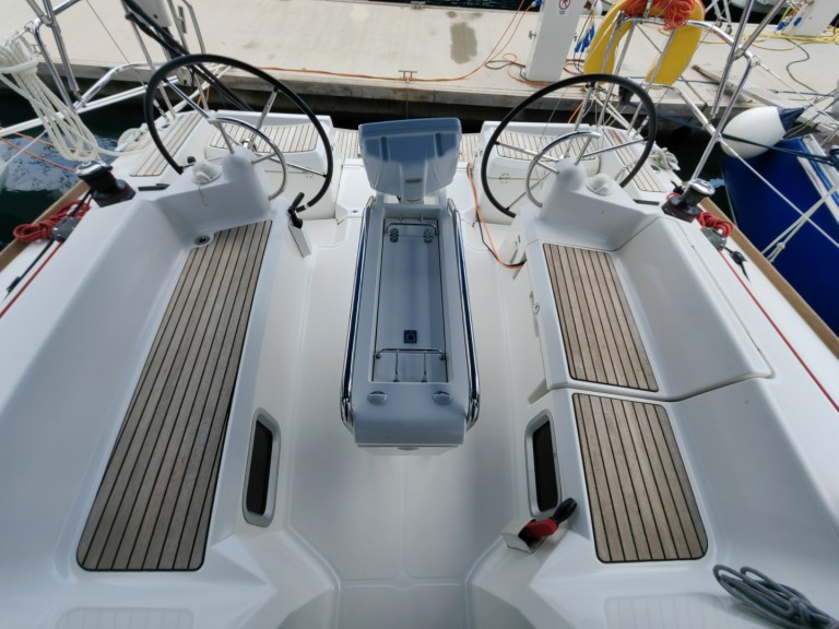 Sailboat for rent Mali Lošinj at the best price