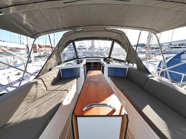 Bareboat Rental Sailboat Dufour with a boat licence