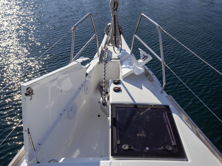 Dufour Dufour 520 Grand Large charter bareboat or captained in  Primošten