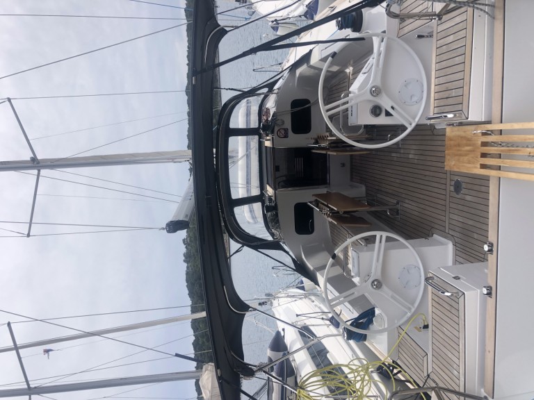 Sailboat rental in Mali Lošinj - Elan Impression 45.1