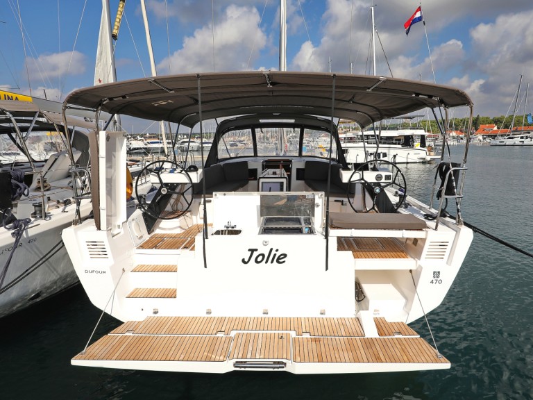 Sailboat for rent Biograd na Moru at the best price