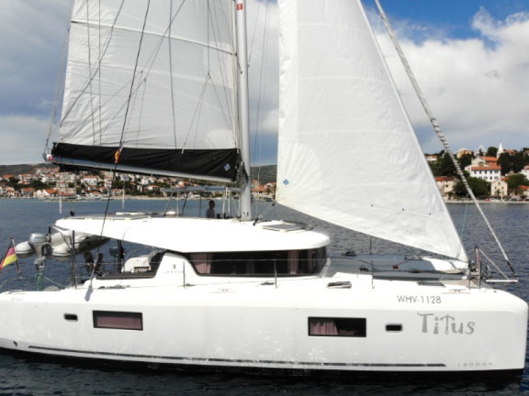 Catamaran rental with or without captain Lagoon Rogoznica