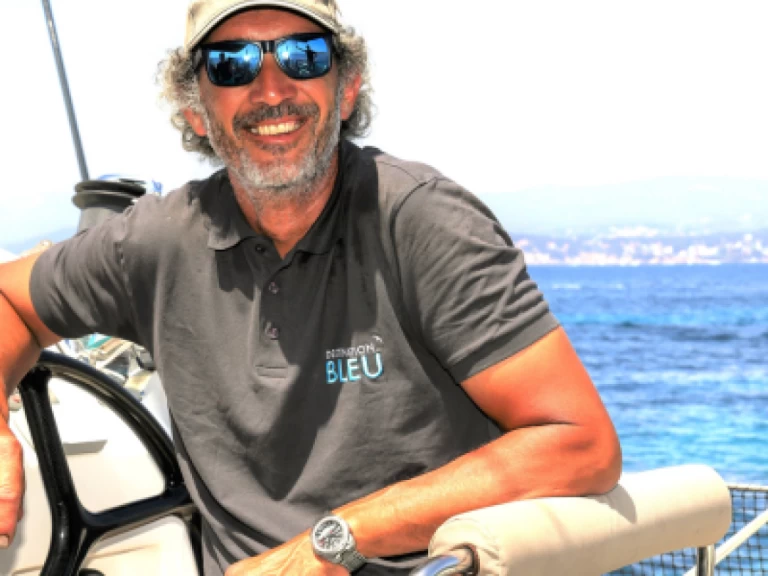Yacht charter Six-Fours-les-Plages cheap Freydis 49