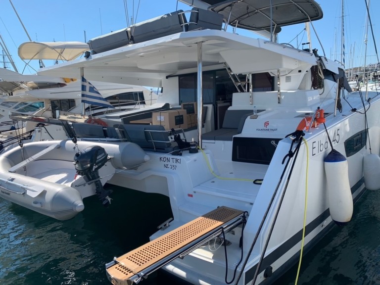 Bareboat Rental Catamaran Fountaine Pajot with a boat licence