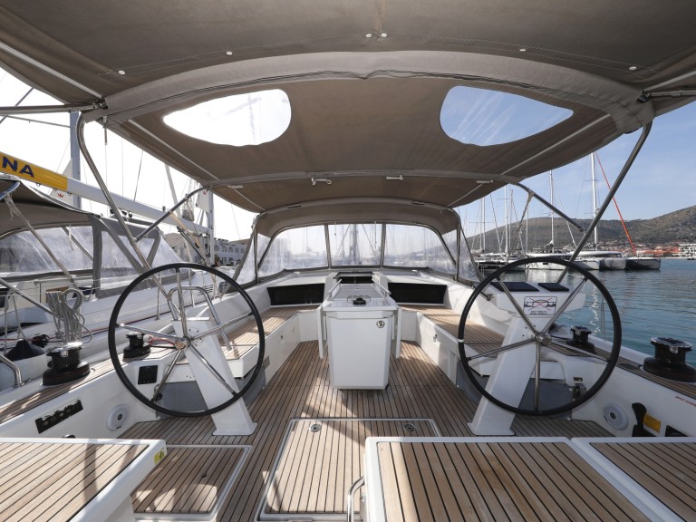 Rent a Bénéteau Oceanis 46.1 Trogir