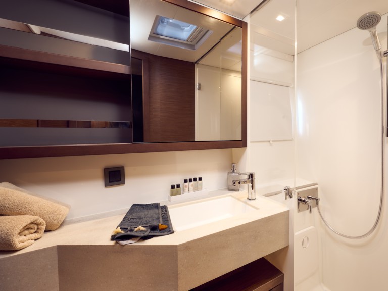 Catamaran rental with or without captain Lagoon Trogir