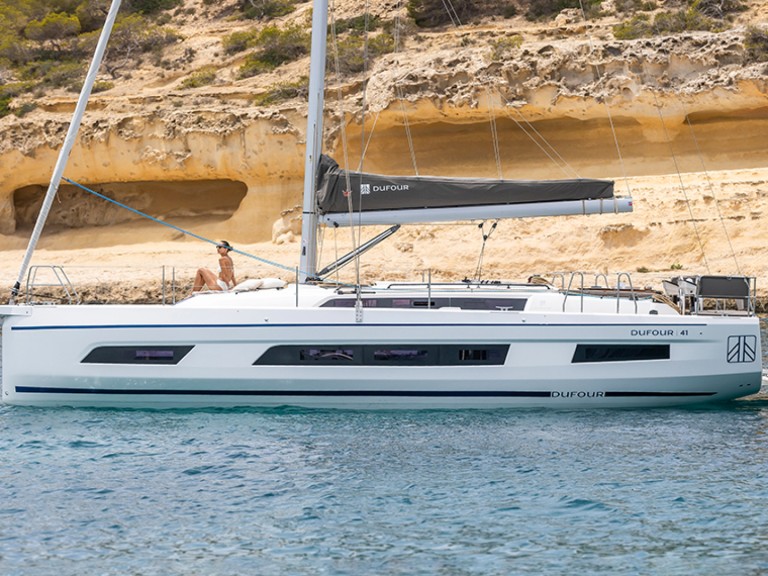 Dufour Dufour 41 in Primošten on SamBoat