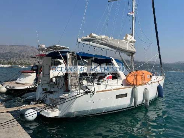 Yacht charter Gouvia cheap Oceanis 41