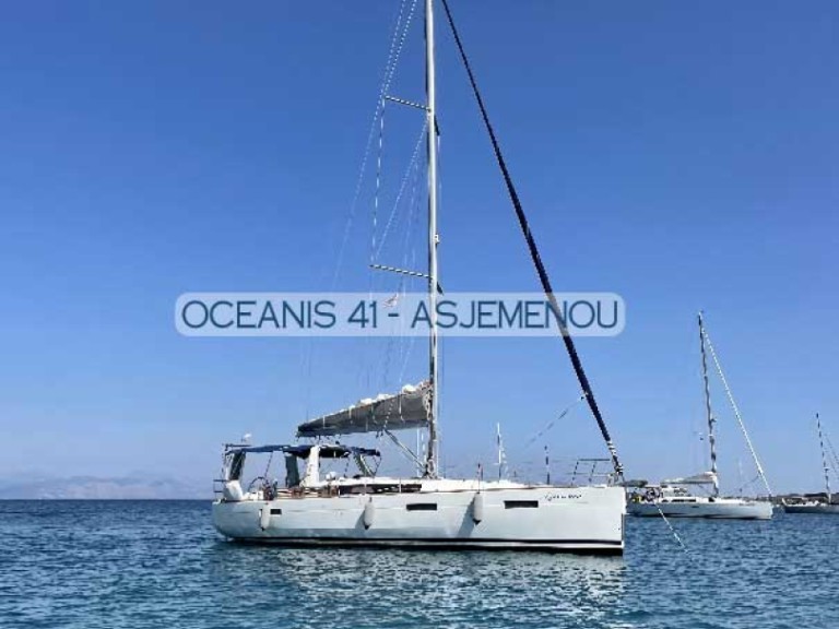 Bareboat Rental Sailboat Bénéteau with a boat licence