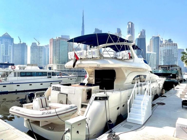 Luxury Yacht rental in Dubai Marina - de bris italian 85