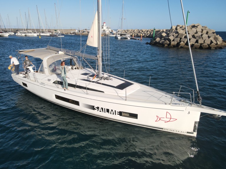 Bénéteau Oceanis 46.1 charter bareboat or captained in  Ibiza Town