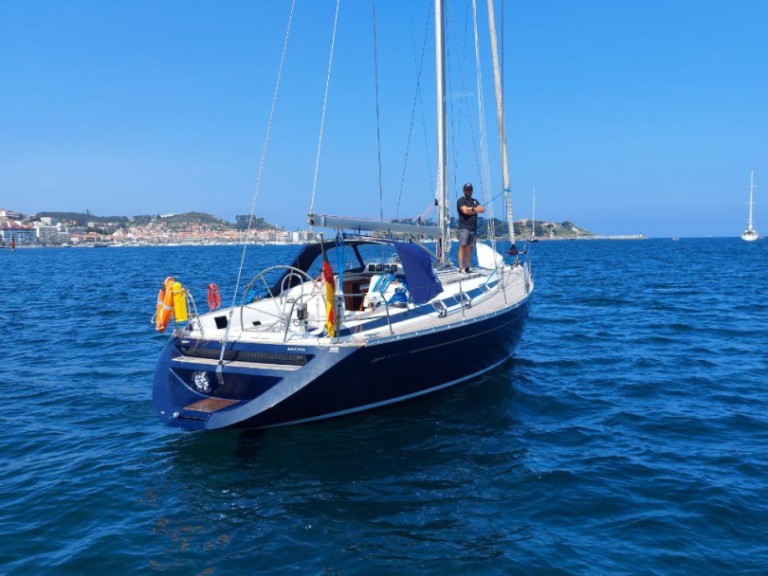 Sailboat rental with or without captain Grand Soleil Baiona