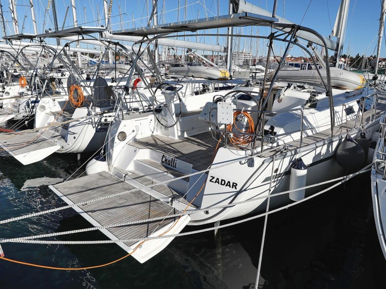 Sailboat rental in Pula - Bavaria Cruiser 46