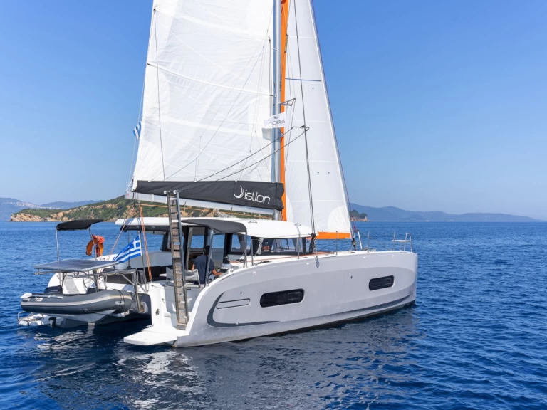 Catamaran for rent Lefkáda at the best price