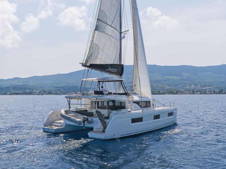 Catamaran rental in Lefkáda - Lagoon Lagoon 46