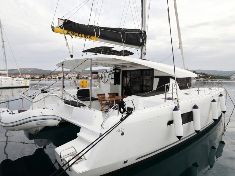 Rent a Lagoon Lagoon 42 Rogoznica