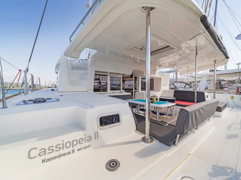 Lagoon Lagoon 450 F in Gouvia on SamBoat