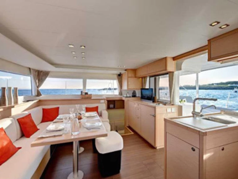 Catamaran for rent Marsh Harbour at the best price