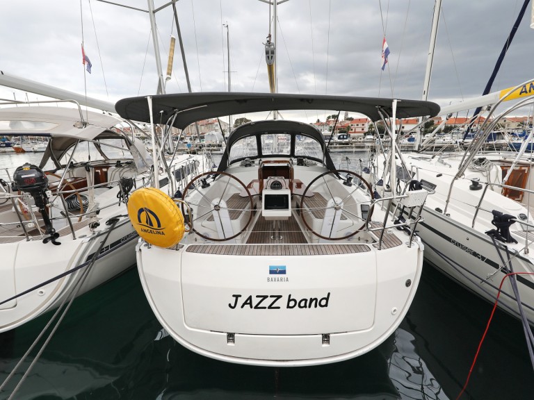 Bareboat Rental Sailboat Bavaria with a boat licence