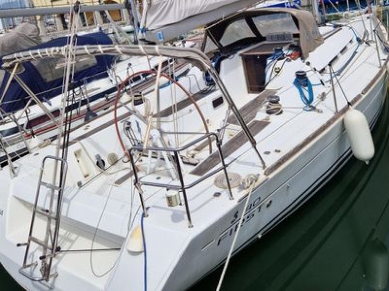 Bénéteau First 40 charter bareboat or captained in  Larmor-Plage