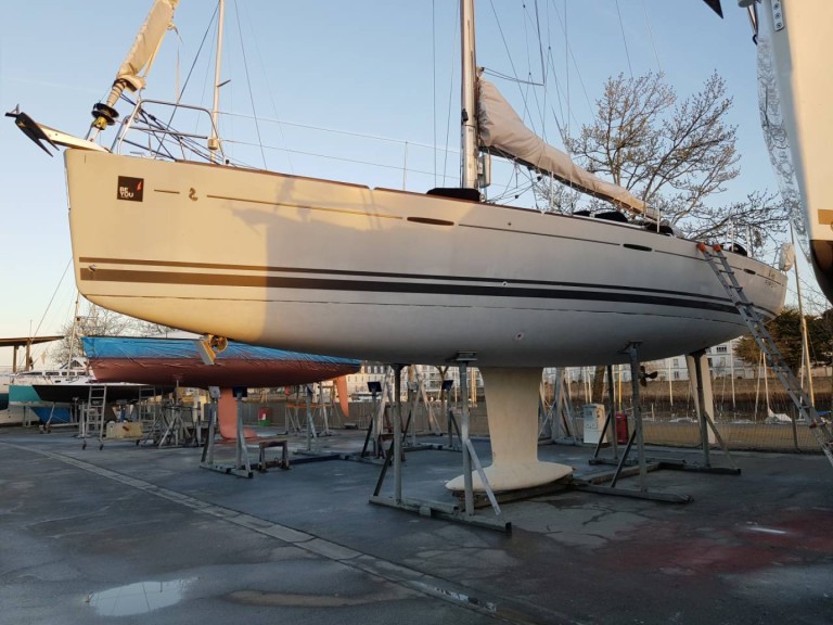 Sailboat rental with or without captain Bénéteau Larmor-Plage