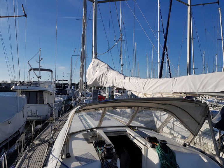 Bénéteau First 45 in Larmor-Plage on SamBoat