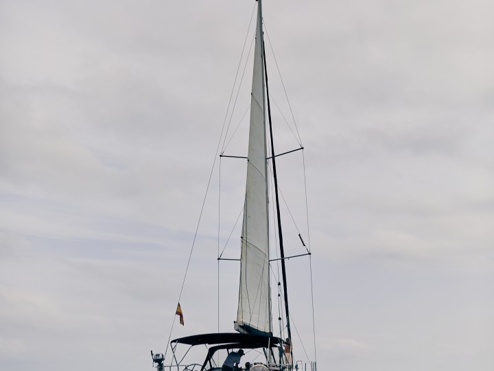 Sailboat for rent Dénia at the best price