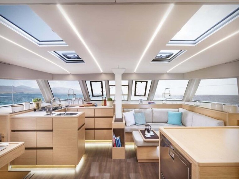 Catamaran rental with or without captain Nautitech Cogolin