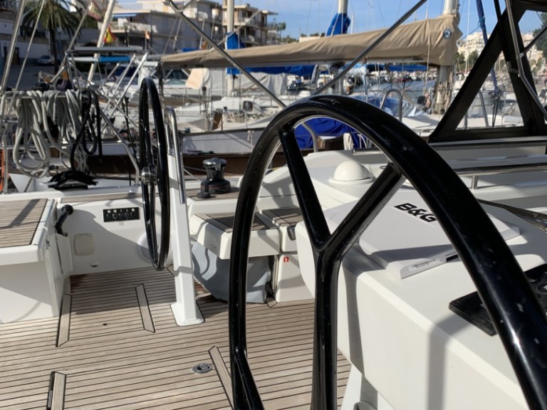 Sailboat rental with or without captain Bénéteau Cala d'Or