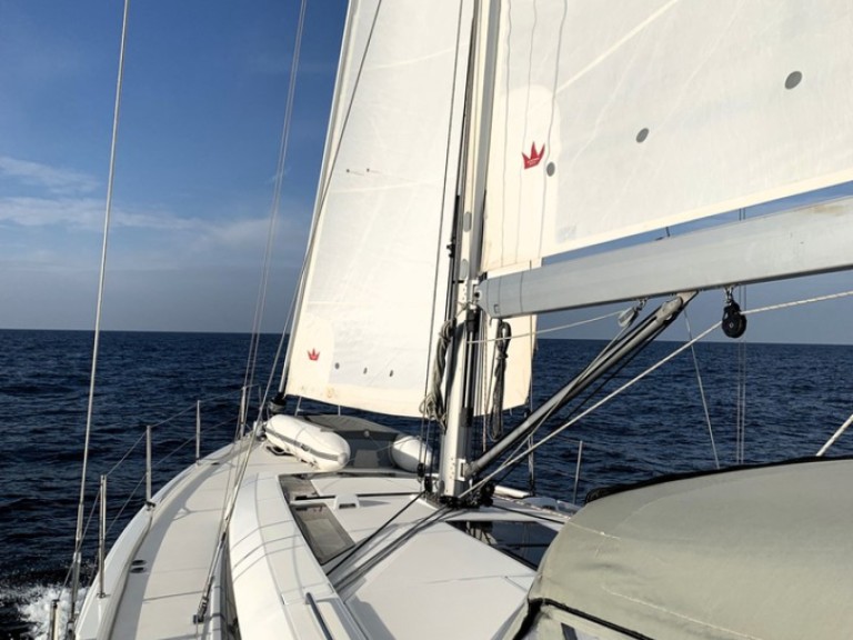 Bareboat Rental Sailboat Bénéteau with a boat licence