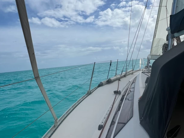 Boat rental Jeanneau Sun Fizz in El Porvenir on Samboat