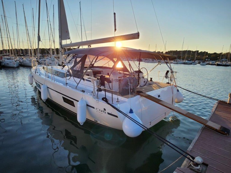 Sailboat rental with or without captain Bavaria Primošten