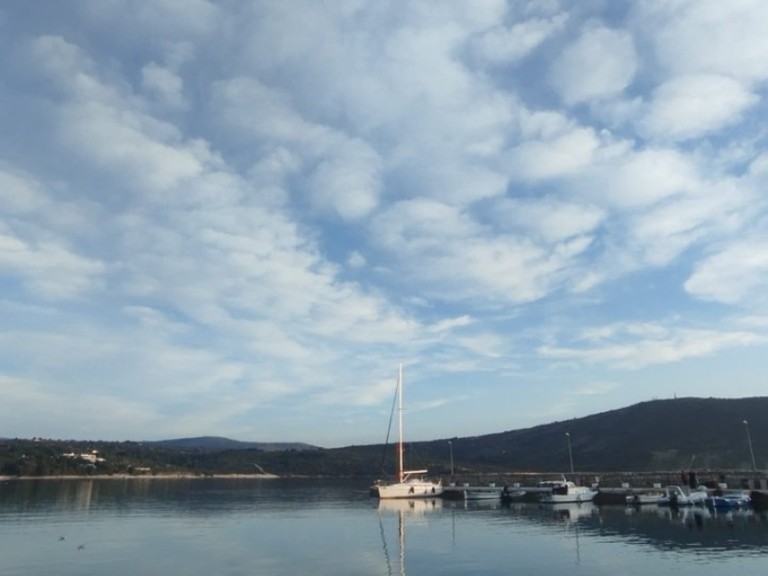 Bareboat Rental Sailboat Bavaria with a boat licence