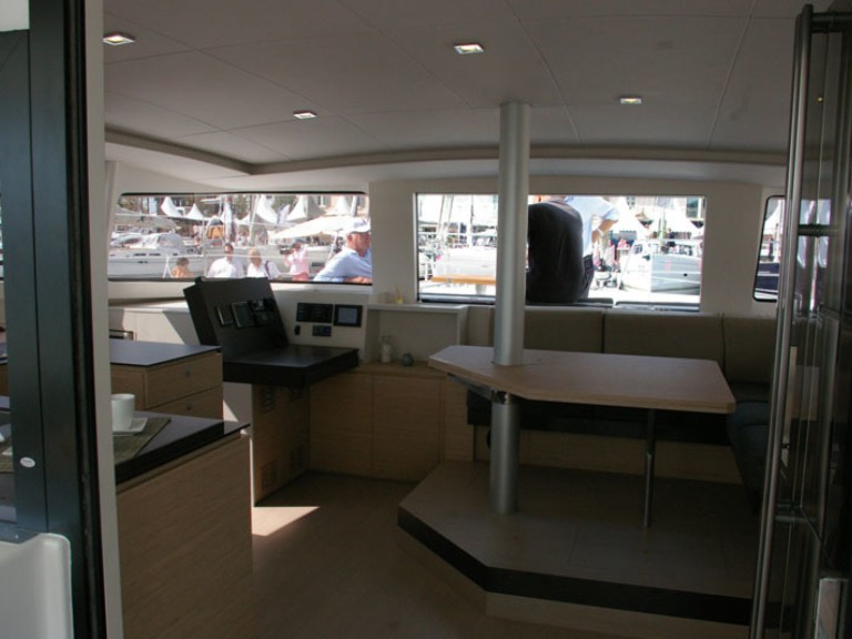 Rent a Bali Bali 4.5 Mai Khao