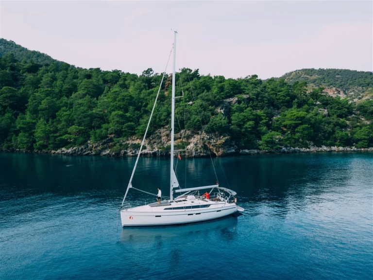 Boat rental Bavaria Cruiser 46 in Fethiye on Samboat