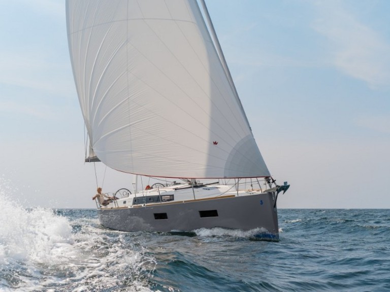 Sailboat rental with or without captain Bénéteau Marina (City)