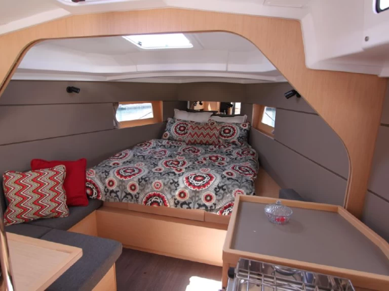 Sailboat for rent Marina (City) at the best price