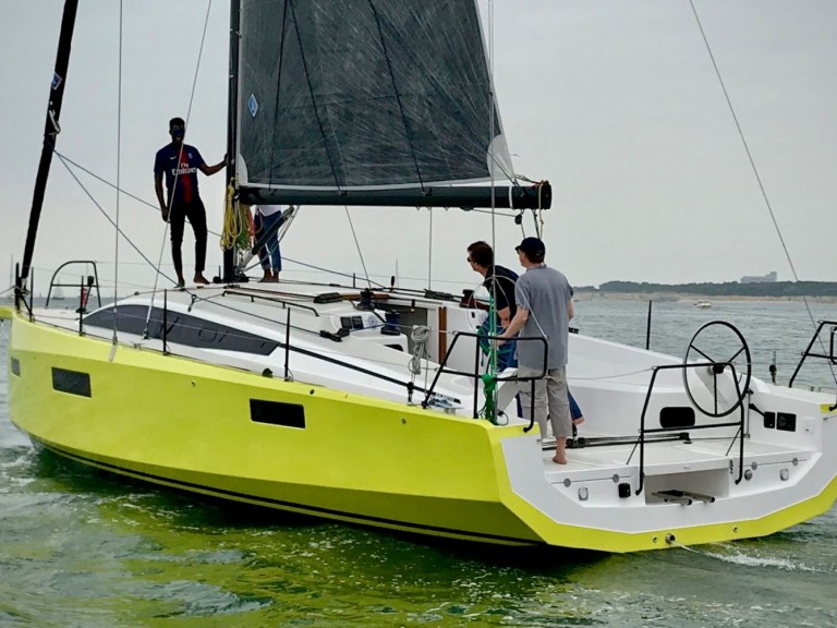 Sailboat rental with or without captain Bavaria Lorient