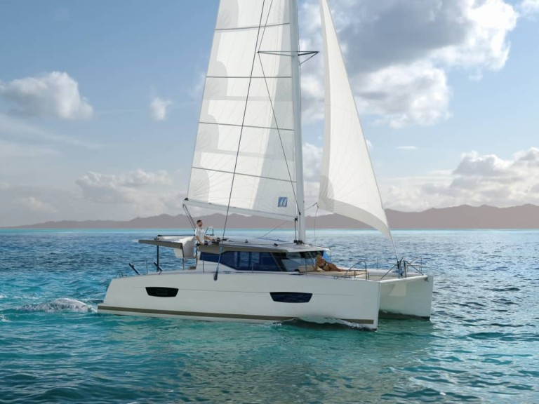 Lucia 40 in Ajaccio on SamBoat