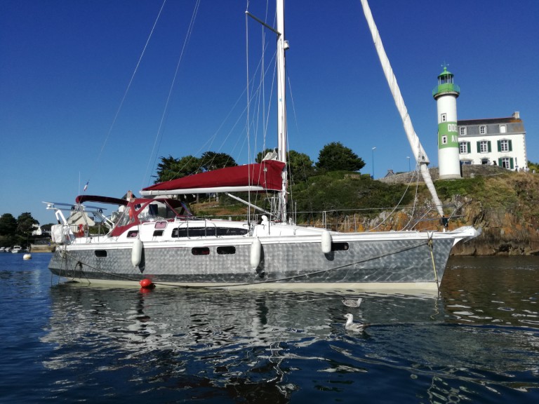 Rent a Alubat Ovni 395 La Trinité-sur-Mer