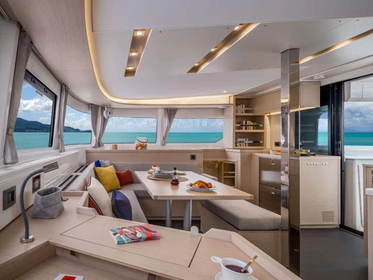 Yacht charter Ribishi cheap Lagoon 46