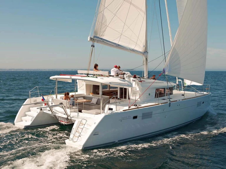 Catamaran rental with or without captain Lagoon Ribishi