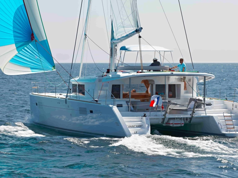 Catamaran for rent Ribishi at the best price