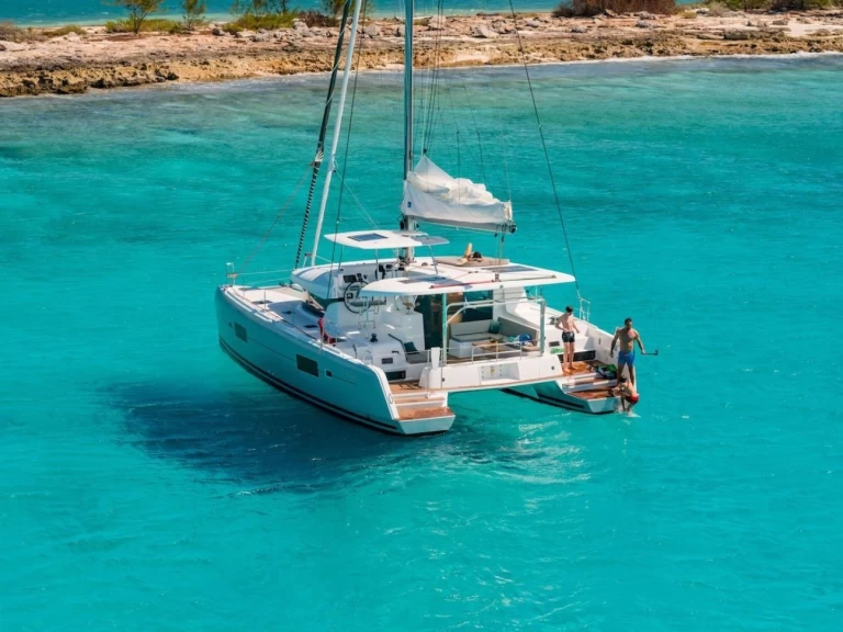 Catamaran rental with or without captain Lagoon Ribishi
