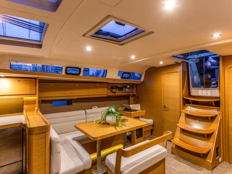 Dufour Dufour 460 Grand Large in Lefkáda on SamBoat