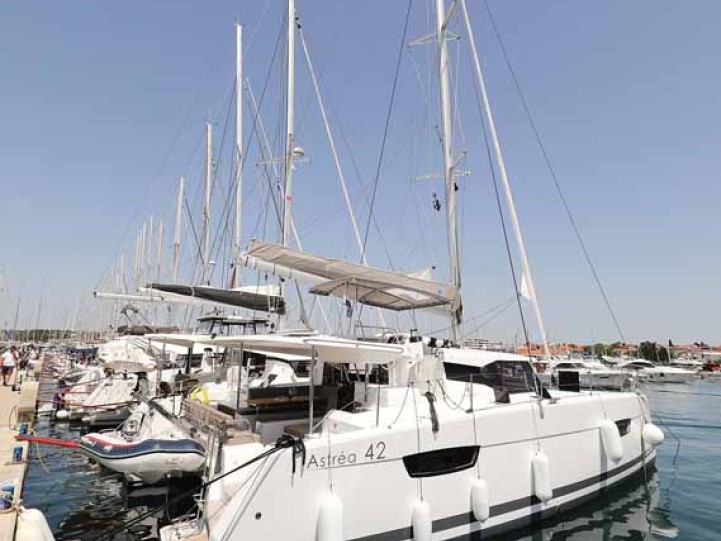 Catamaran rental with or without captain Fountaine Pajot Biograd na Moru
