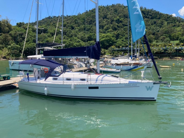 Sailboat rental with or without captain Delta Yachts Paraty