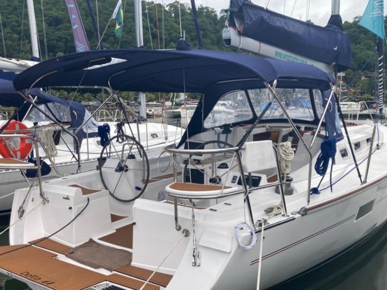 Boat rental Delta Yachts Delta 41 in Paraty on Samboat