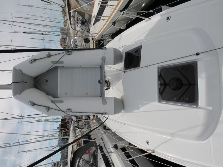 Jeanneau Sun Odyssey 380 in Biograd na Moru on SamBoat